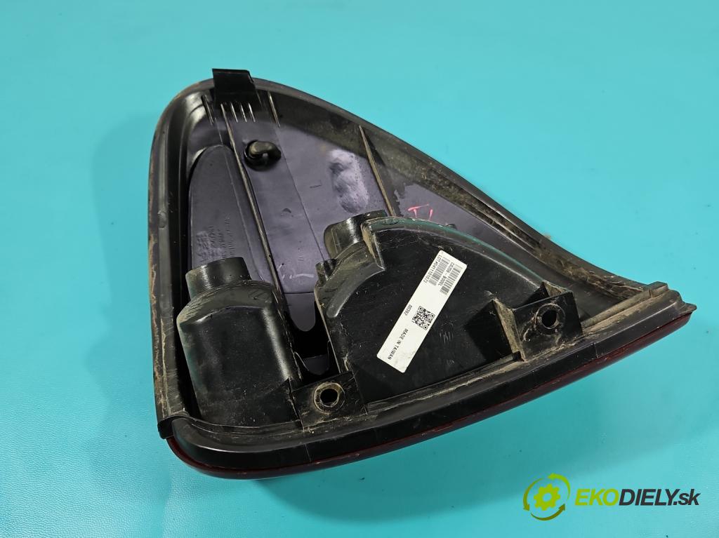 Dodge Caravan IV 2000-2007 3.3 V6 174 hp automatic 128 kW 3300 cm3 5- světlo zadní levé CS206-B000L (Klika dveří ostatní)