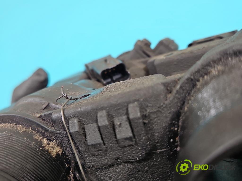 Citroen C4 I 2004-2011 1.6 hdi 109 HP manual 80 kW 1560 cm3 3- klapka 9657485480 (Škrtiaca klapka)