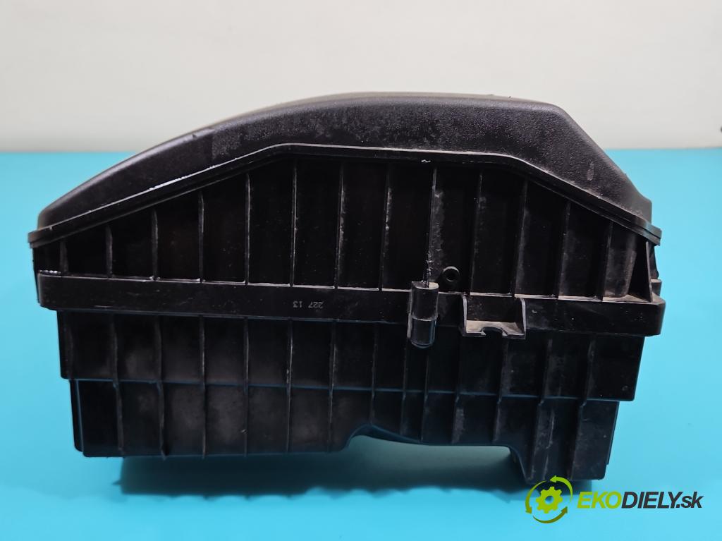Renault Clio III 2005-2012 1,2.0 16V 75 HP manual 55 kW 1149 cm3 5- obal filtra vzduchu 8200517765B (Obal vzduchového filtra)
