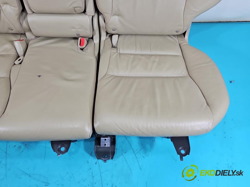 Honda CR-V III 2006-2011 2.2 i-CTDi 140 hp manual 103 kW 2204 cm3 5- sedačke: komplet