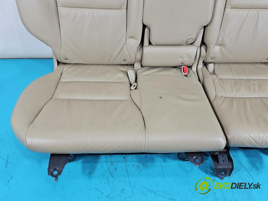 Honda CR-V III 2006-2011 2.2 i-CTDi 140 hp manual 103 kW 2204 cm3 5- sedačke: komplet