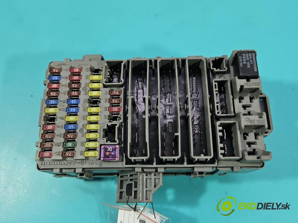 Honda CR-V III 2006-2011 2.2 i-CTDi 140 hp manual 103 kW 2204 cm3 5- skříňka pojistková SWA-G611 (Pojistkové skříňky)