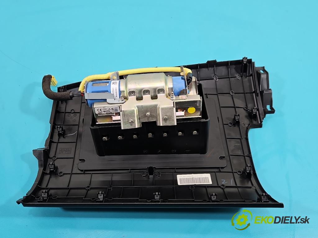 Honda CR-V III 2006-2011 2.2 i-CTDi 140 HP manual 103 kW 2204 cm3 5- airbag vzduch: spolujezdce:  (Airbag)