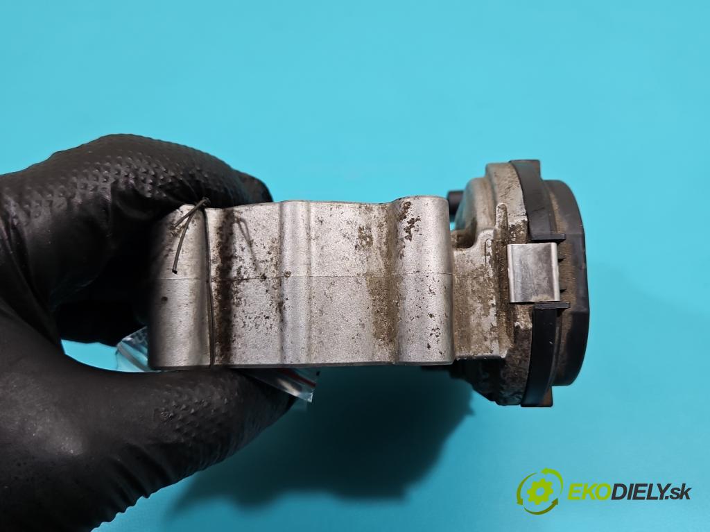 Mercedes C W205 2014–2021 2.0 16V 184hp automatic 135 kW 1991 cm3 4- klapka 0280750541 (Škrtiaca klapka)