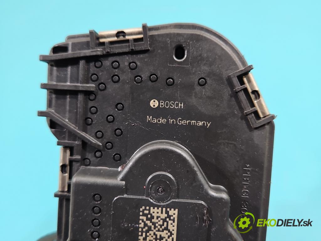 Mercedes C W205 2014–2021 2.0 16V 184hp automatic 135 kW 1991 cm3 4- klapka 0280750541 (Škrtiaca klapka)