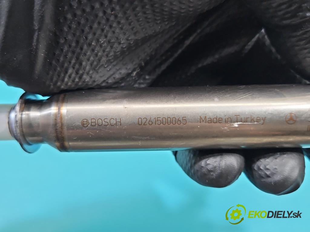 Mercedes C W205 2014–2021 2.0 16V 184hp automatic 135 kW 1991 cm3 4- vstrek  (Vstrekovač paliva)