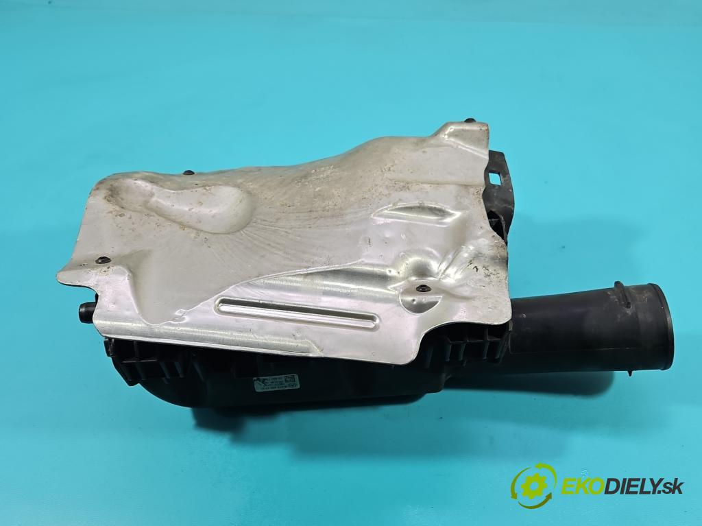 Mercedes C W205 2014–2021 2.0 16V 184hp automatic 135 kW 1991 cm3 4- obal filtra vzduchu A2740901701 (Obal vzduchového filtra)