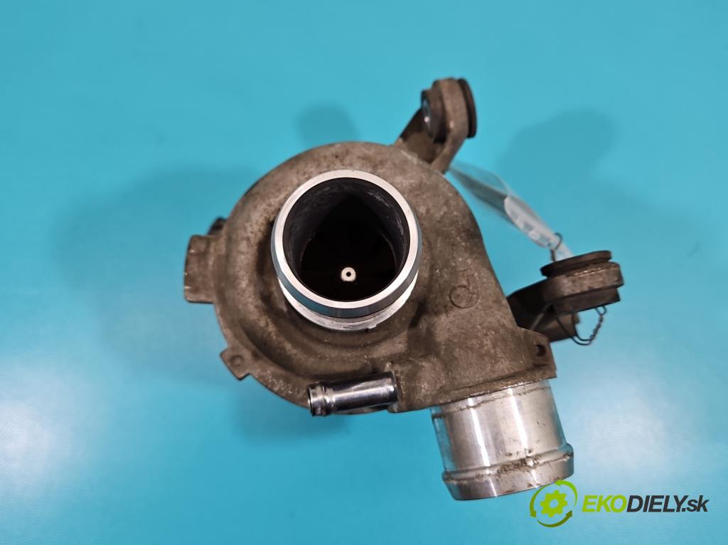 Mercedes C W205 2014–2021 2.0 16V 184 hp automatic 135 kW 1991 cm3 4- čerpadlo vody A2742000107 (Vodní pumpa)