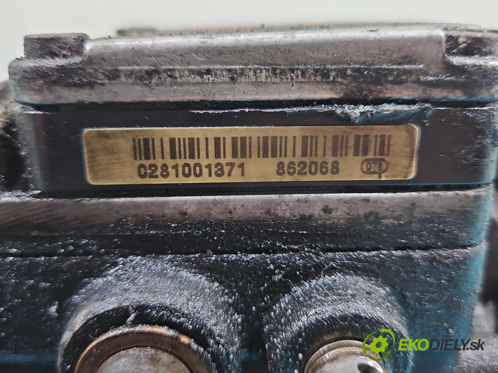 Opel Zafira A 1999-2005 2.0 dtl 82 HP manual 60 kW 1995 cm3 5- čerpadlo vstrekovacia 0470504003 (Vstrekovacie čerpadlo)