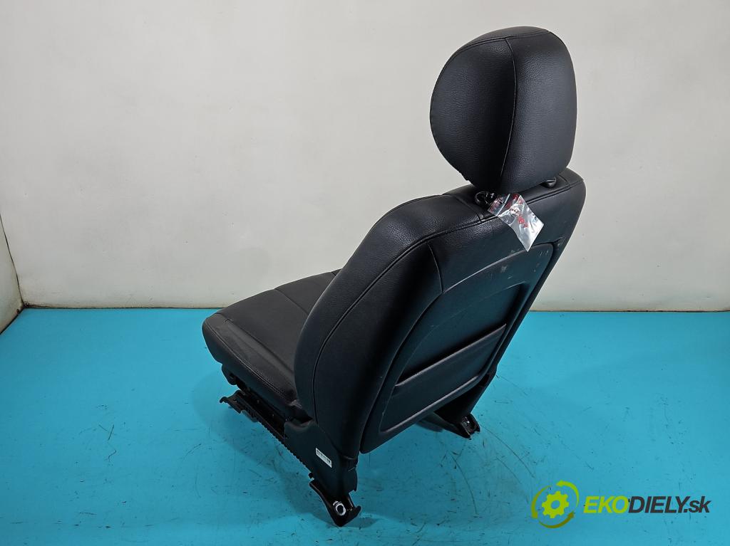 Ssangyong Rexton I 2001-2017 2.0 (671960) 155 hp automatic 114 kW 1998 cm3 5- sedačke: komplet