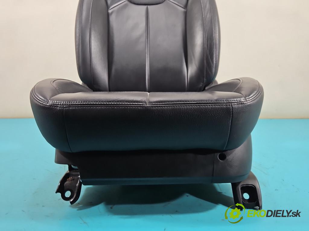 Ssangyong Rexton I 2001-2017 2.0 (671960) 155 hp automatic 114 kW 1998 cm3 5- sedačke: komplet