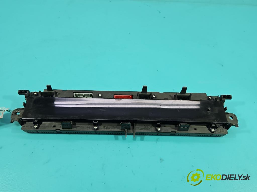 Renault Scenic II 2003-2009 1.5 dci 106 HP manual 78 kW 1461 cm3 5- prístrojovka/ budíky P8200787774A (Prístrojová doska)