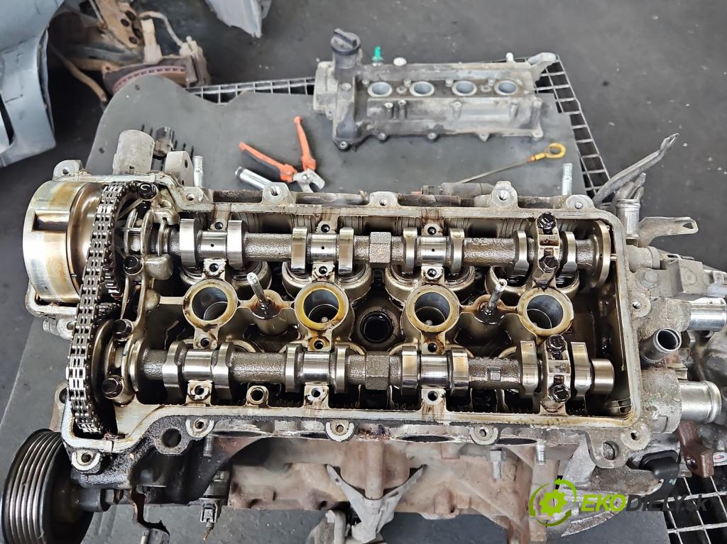 Toyota Yaris II 2005-2011 1.3 vvti 87 HP manual 64 kW 1298 cm3 5- motor benzín: 2S-P72L