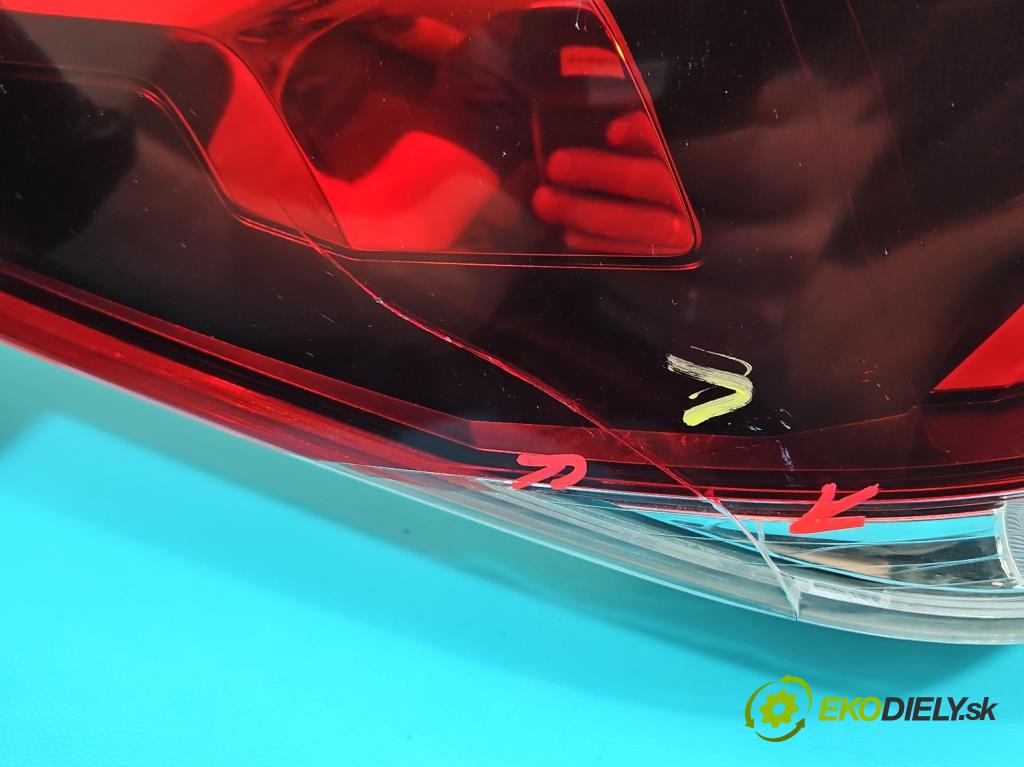 Peugeot 508 I 2010-2018 2.0 hdi 150 hp manual 110 kW 1997 cm3 4- světlo zadní levé 9807242780A (Klika dveří ostatní)