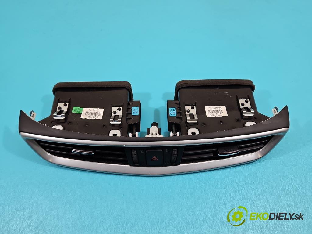 Nissan Qashqai II J11 2013-2021 1.2 T 116 HP manual 85 kW 1197 cm3 5- Mřížka: kúrenia stredová 68750HV50A (Mriežka kúrenia (fukár))