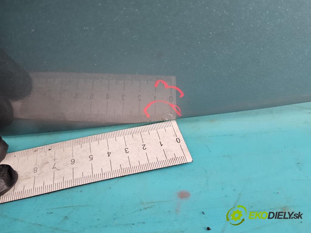 Toyota Yaris II 2005-2011 1.3 vvti 87 hp manual 64 kW 1298 cm3 5- zadní kufrové dveře  (Zadní kapota (kufr))