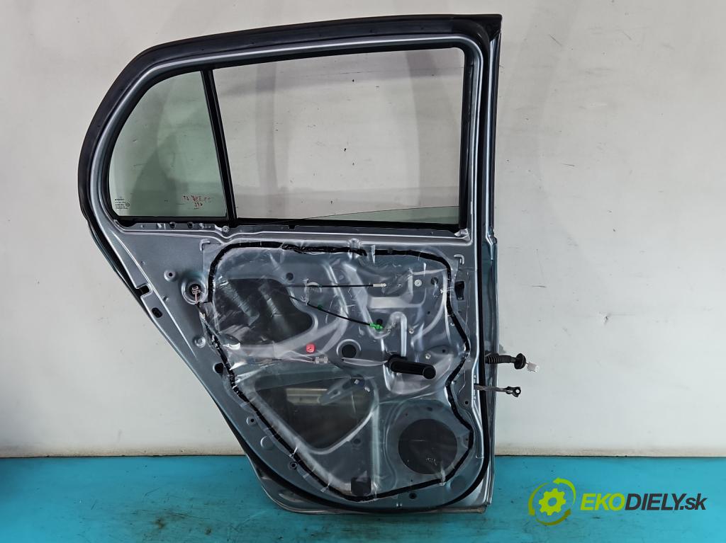 Toyota Yaris II 2005-2011 1.3 vvti 87 hp manual 64 kW 1298 cm3 5- dveře zadní levé  (Klika dveří ostatní)