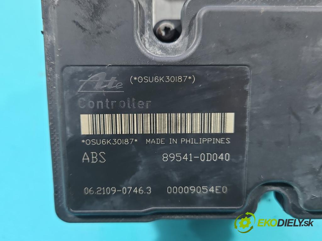 Toyota Yaris II 2005-2011 1.3 vvti 87 HP manual 64 kW 1298 cm3 5- čerpadlo abs 89541-0D040 (Pumpa ABS)