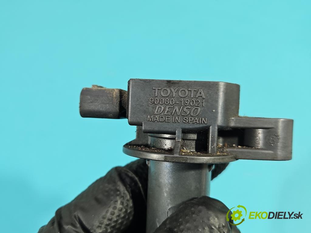 Toyota Yaris II 2005-2011 1.3 vvti 87 HP manual 64 kW 1298 cm3 5- cievka zapaľovacia 90080-19021 (Zapaľovacia cievka)