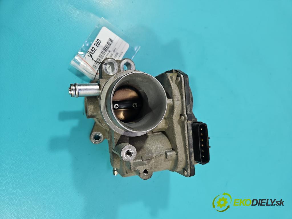 Toyota Yaris II 2005-2011 1.3 vvti 87 HP manual 64 kW 1298 cm3 5- klapka 22030-23010 (Škrtiaca klapka)