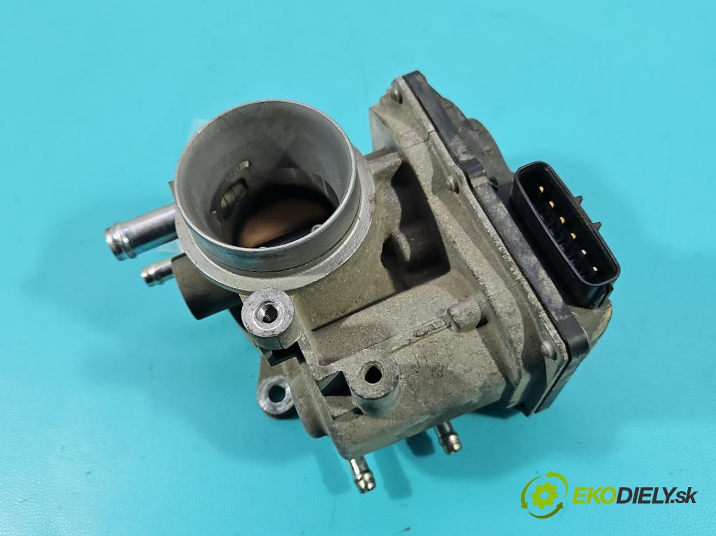Toyota Yaris II 2005-2011 1.3 vvti 87 HP manual 64 kW 1298 cm3 5- klapka 22030-23010 (Škrtiaca klapka)