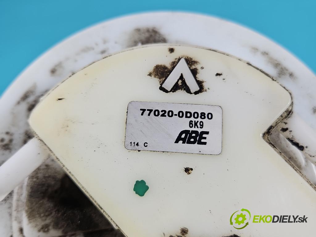 Toyota Yaris II 2005-2011 1.3 vvti 87 hp manual 64 kW 1298 cm3 5- čerpadlo paliva 77020-0D080