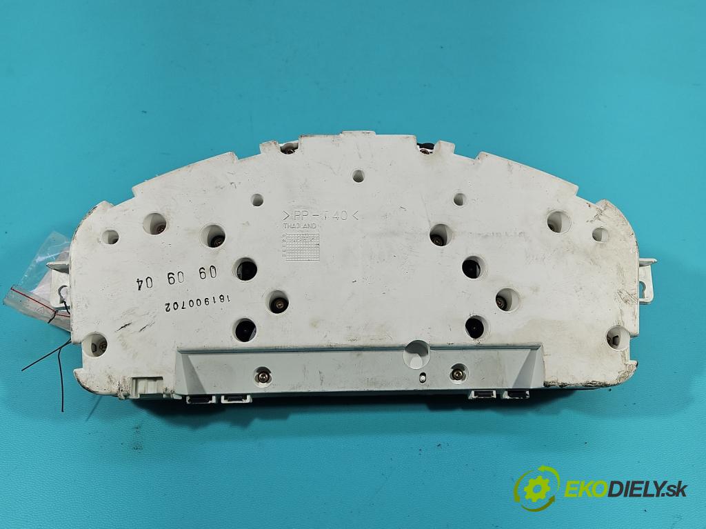 Volvo V50 2.4 140 HP automatic 103 kW 2435 cm3 5- prístrojovka/ budíky 30710071 (Prístrojová doska)