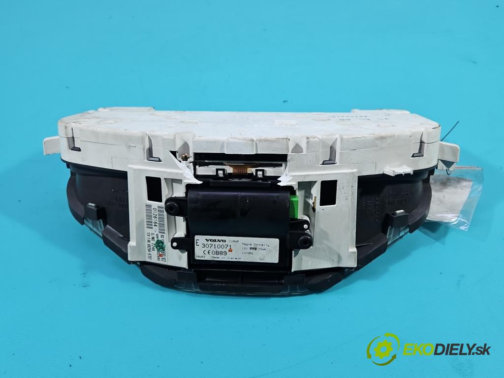 Volvo V50 2.4 140 HP automatic 103 kW 2435 cm3 5- prístrojovka/ budíky 30710071 (Prístrojová doska)