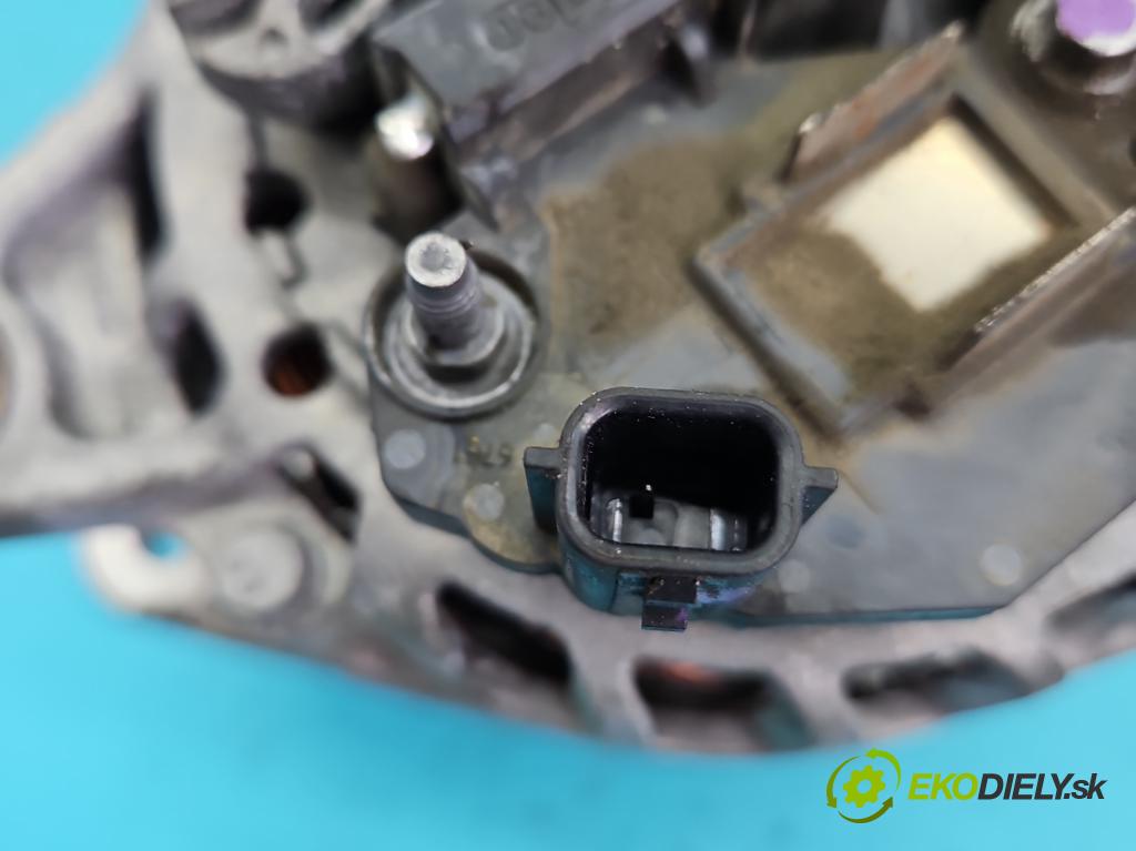 Renault Captur I 2013-2019 0.9 Tce 90 HP manual 66 kW 898 cm3 5- Alternator 231008593R (Alternátor)
