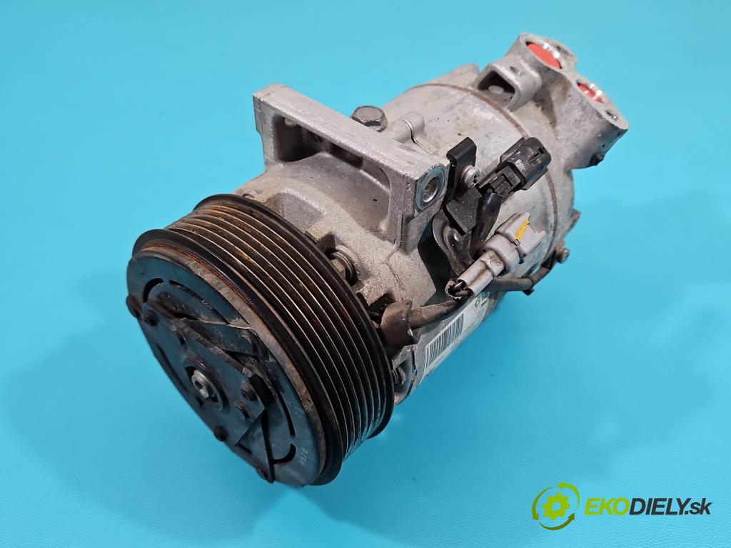 Renault Captur I 2013-2019 0.9 Tce 90 HP manual 66 kW 898 cm3 5- Kompresor: klimatizácie 926000734R (Kompresor klimatizácie)