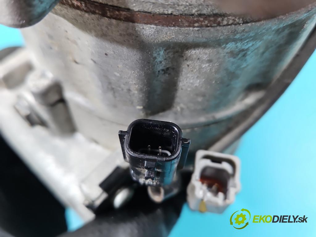 Renault Captur I 2013-2019 0.9 Tce 90 HP manual 66 kW 898 cm3 5- Kompresor: klimatizácie 926000734R (Kompresor klimatizácie)