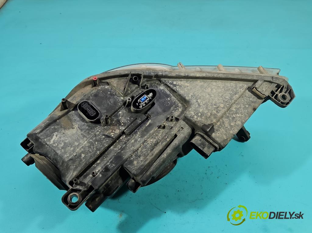 Vw Tiguan I 2007-2016 2.0 tdi 140 HP automatic 103 kW 1968 cm3 5- Reflektor: pravý 5N1941040R (Svetlo predné pravé)