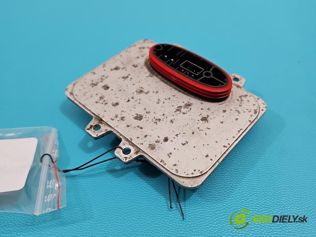 Vw Tiguan I 2007-2016 2.0 tdi 140 HP automatic 103 kW 1968 cm3 5- střídač: xenon 5DV009000-00 (Riadiaca jednotka xenónu)