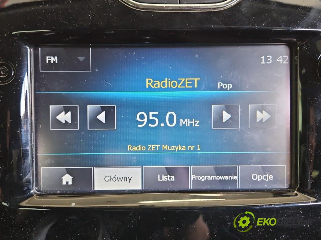 Renault Clio IV 2012-2020 0.9 Tce 90 HP manual 66 kW 898 cm3 5- Radio originál 281153868R