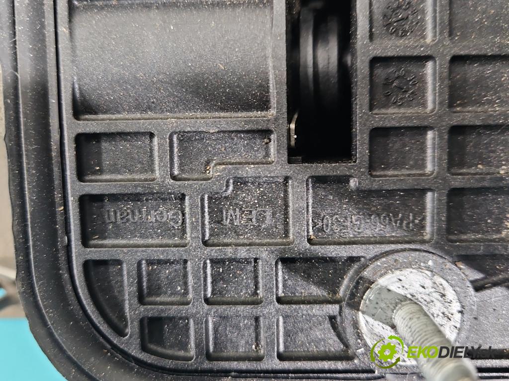 Vw Tiguan I 2007-2016 2.0 tdi 140 HP automatic 103 kW 1968 cm3 5- Páka: Změny: stupeň,rýchlosť 5N1713025 (Rýchlostná páka (kulisa))