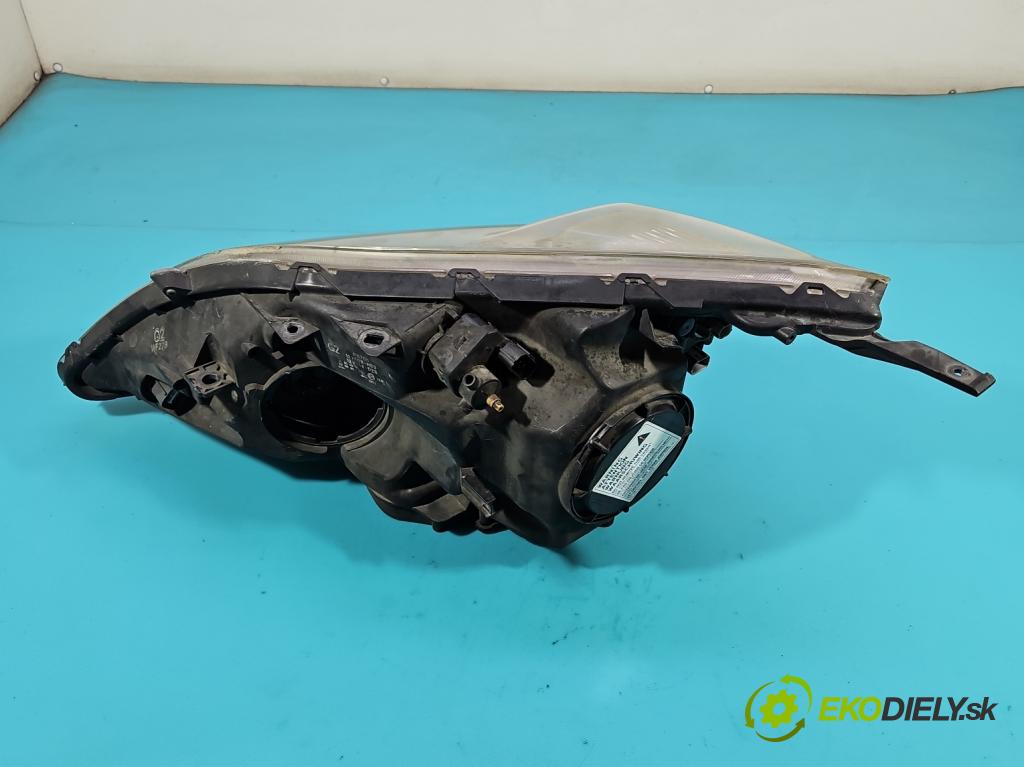 Honda CR-V III 2006-2011 2.2 i-CTDi 140 HP manual 103 kW 2204 cm3 5- Reflektor: pravý  (Svetlo predné pravé)
