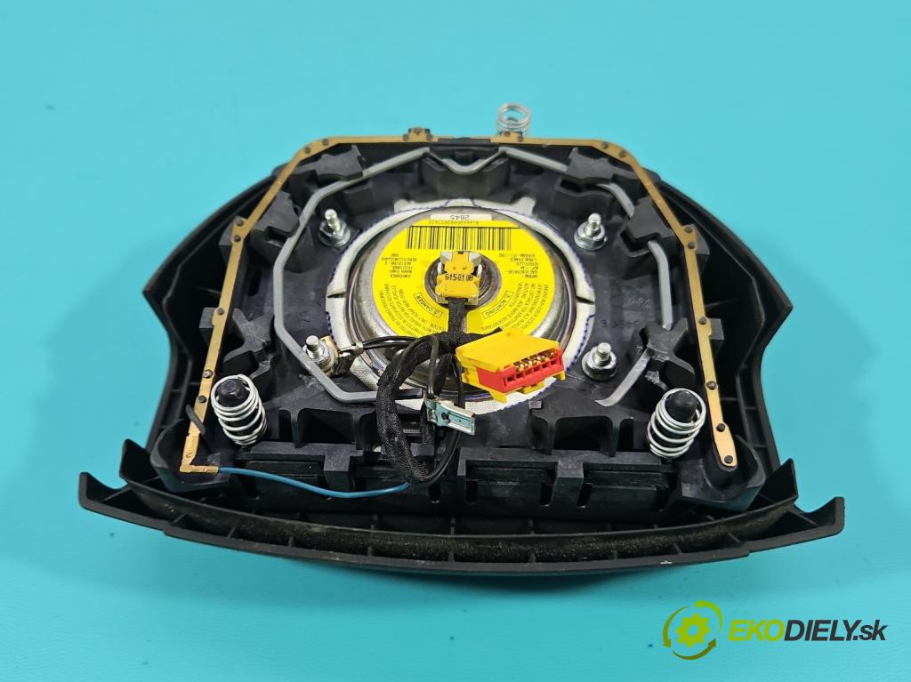 Ford Fiesta Mk6 2002-2008 1.3 60 hp manual 44 kW 1299 cm3 3- volant  (Volant)
