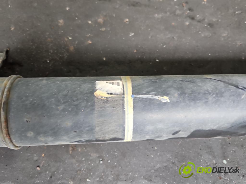 Honda CR-V III 2006-2011 2.2 i-CTDi 140 HP manual 103 kW 2204 cm3 5- Hřídel: zadné  (Kardaňový hriadeľ)