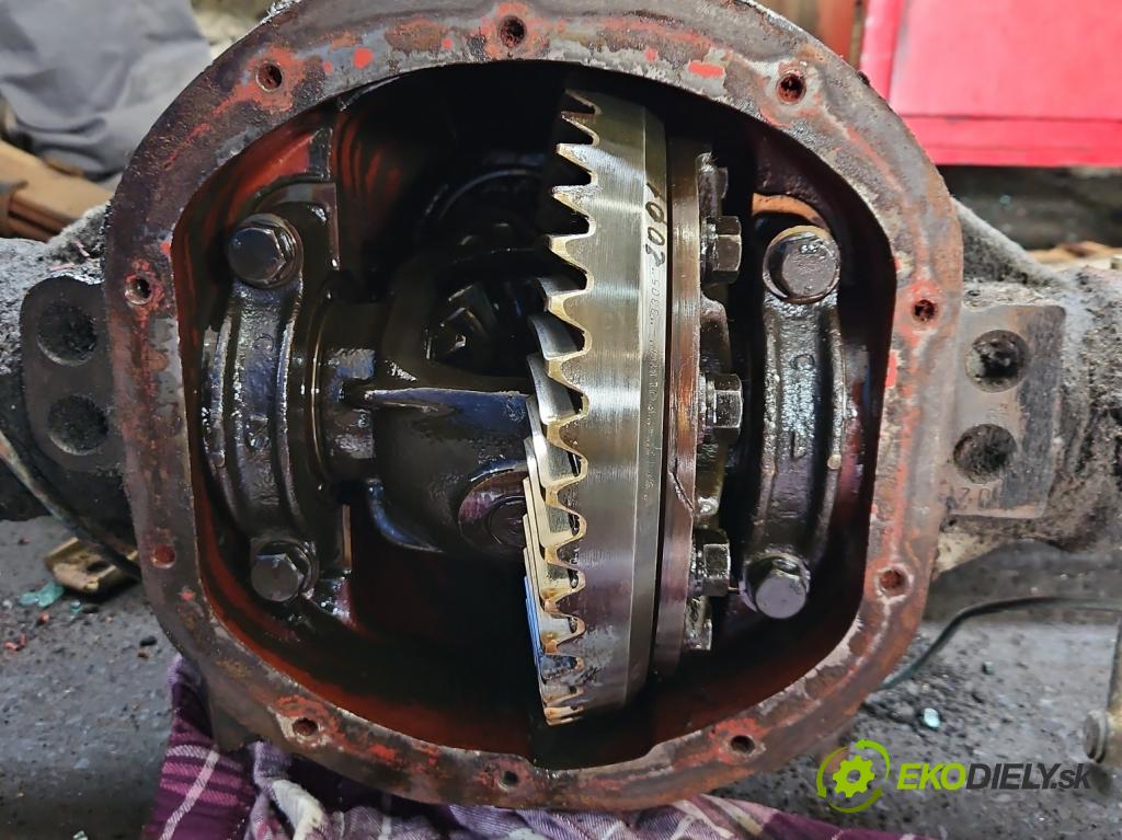 Fs lublin Lublin 3 2.4 TD 102 HP manual 75 kW 2417 cm3 5- Most: zadní: