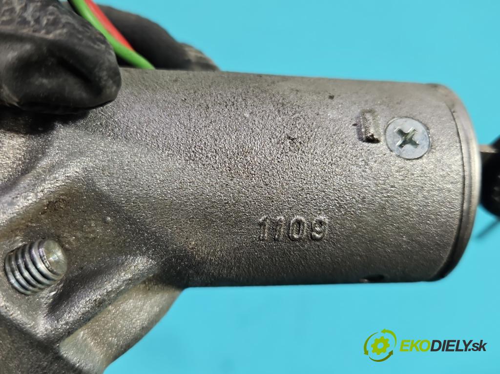 Fs lublin Lublin 3 2.4 TD 102 HP manual 75 kW 2417 cm3 5- Spínačka  (Spínacia skrinka)