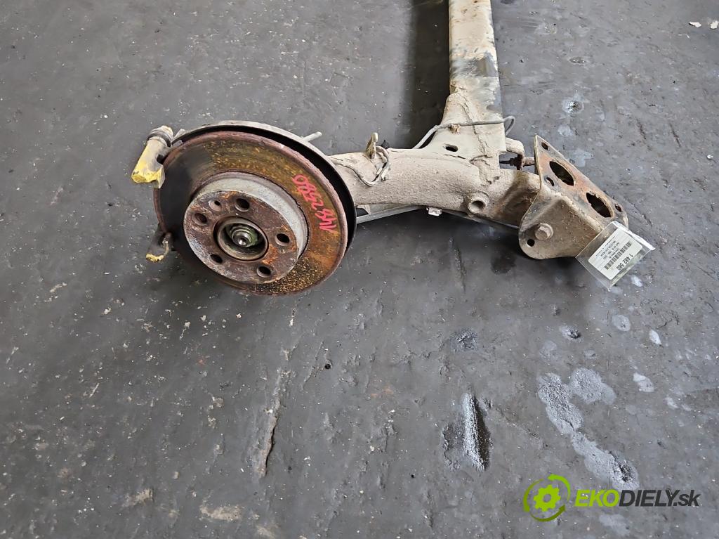 Audi A3 8L 1996-2003 1.6 SR 101 HP manual 74 kW 1595 cm3 3- zadna výstuha  (Výstuha zadná)