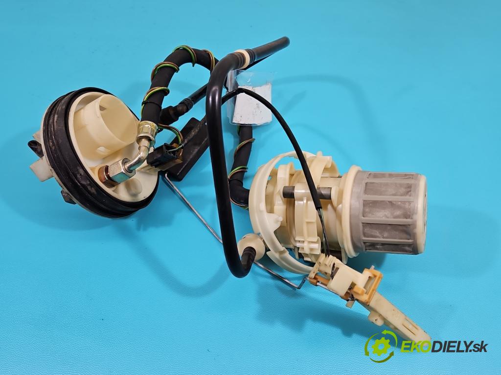 Audi 80 B4 1991-1994 2.0 8V 116 hp manual 85 kW 1984 cm3 4- čerpadlo paliva 8A0201319A
