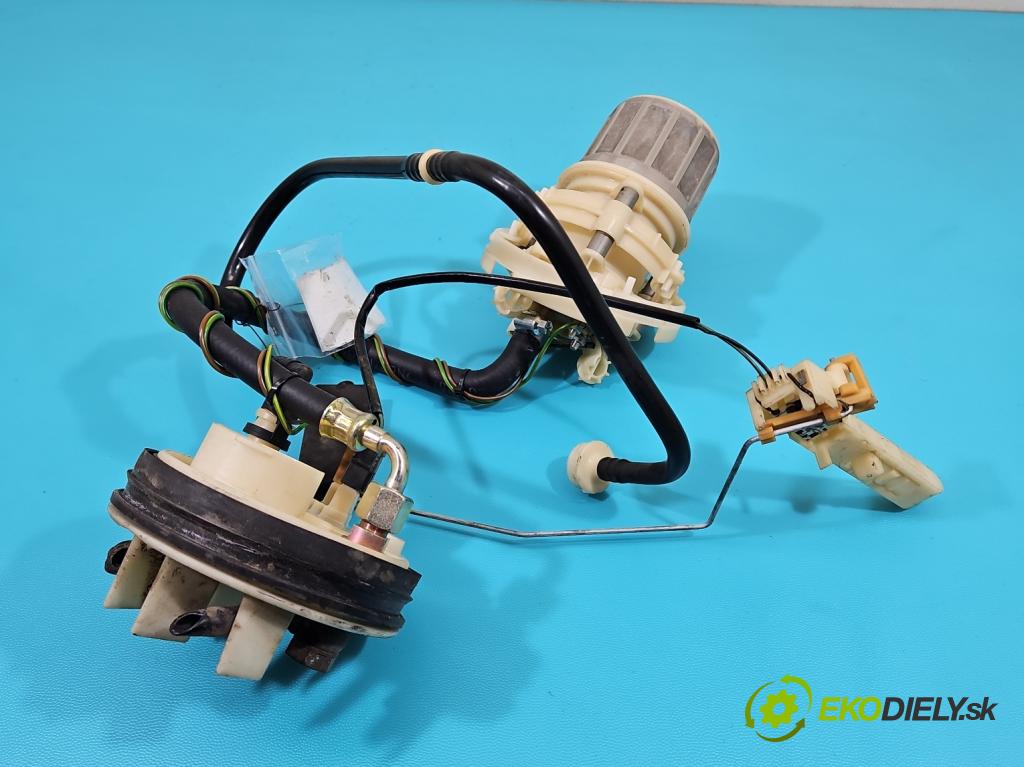 Audi 80 B4 1991-1994 2.0 8V 116 hp manual 85 kW 1984 cm3 4- čerpadlo paliva 8A0201319A
