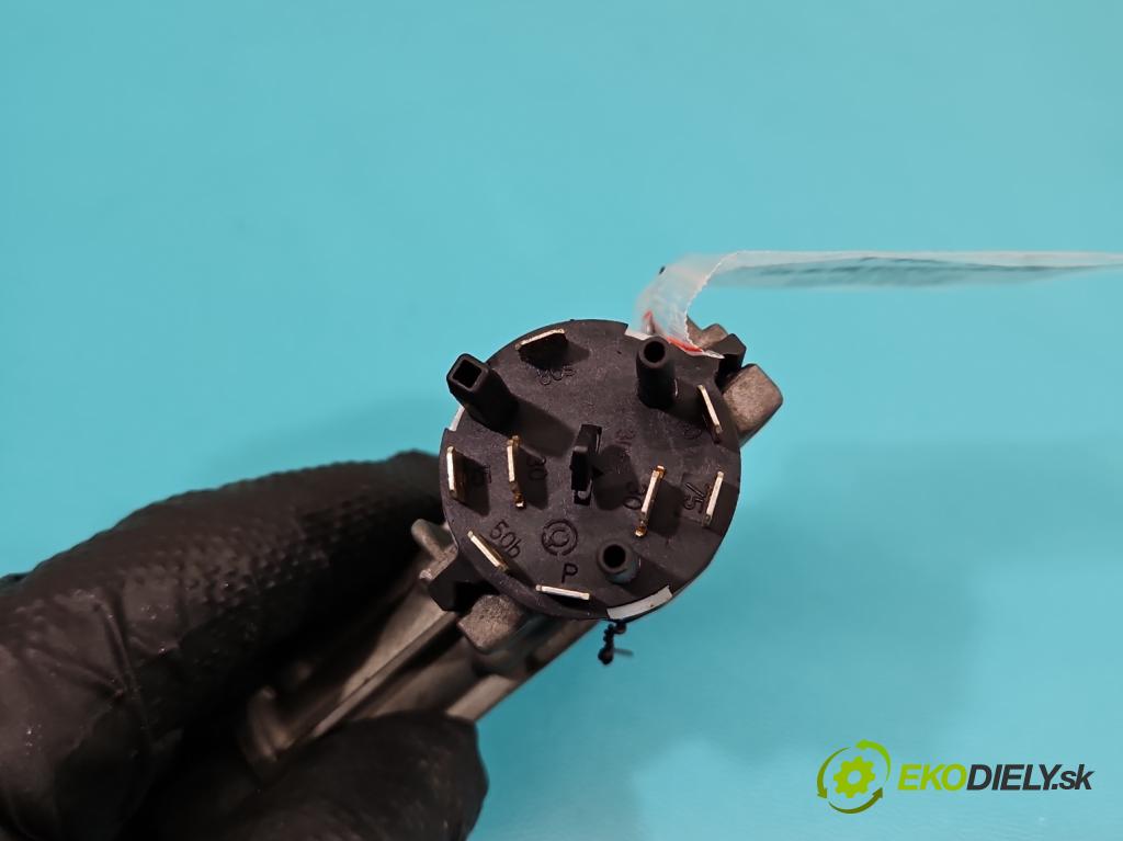 Audi 80 B4 1991-1994 2.0 8V 116 HP manual 85 kW 1984 cm3 4- Spínačka  (Spínacia skrinka)