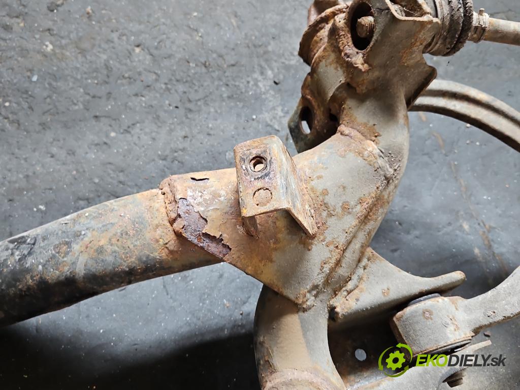 Ssangyong Rexton I 2001-2017 2.0 (671960) 155 hp automatic 114 kW 1998 cm3 5- zadní výztuha  (Zadní výztuha)