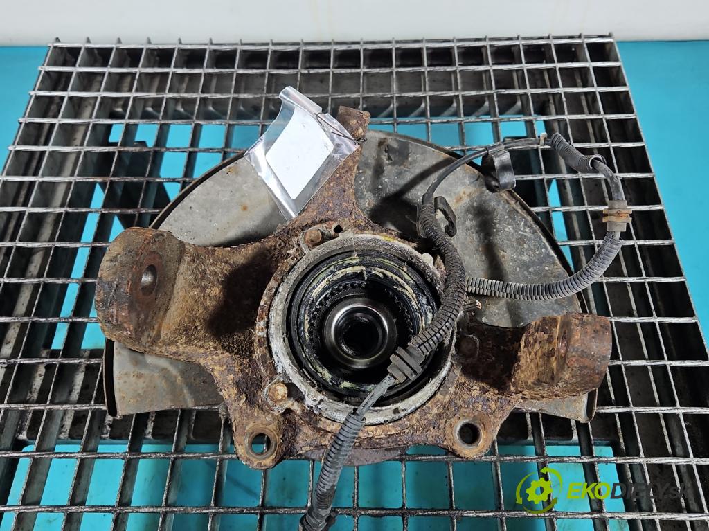 Ssangyong Rexton I 2001-2017 2.0 (671960) 155 hp automatic 114 kW 1998 cm3 5- náboj levé  (Náboj kola)