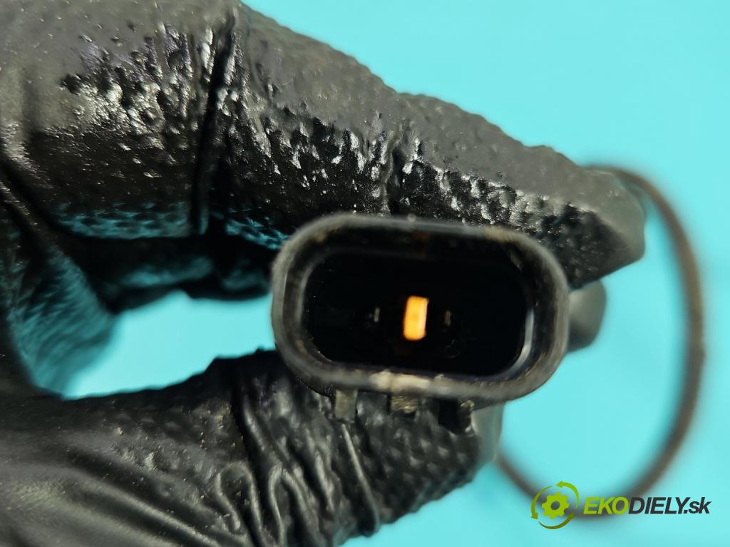 Ssangyong Rexton I 2001-2017 2.0 (671960) 155 HP automatic 114 kW 1998 cm3 5- snímač uhla otočenie: