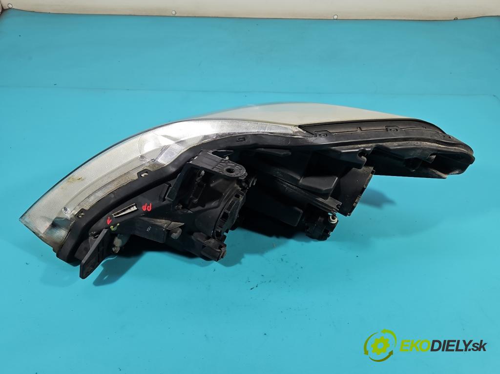 Ssangyong Rexton I 2001-2017 2.0 (671960) 155 HP automatic 114 kW 1998 cm3 5- Reflektor: pravý  (Svetlo predné pravé)