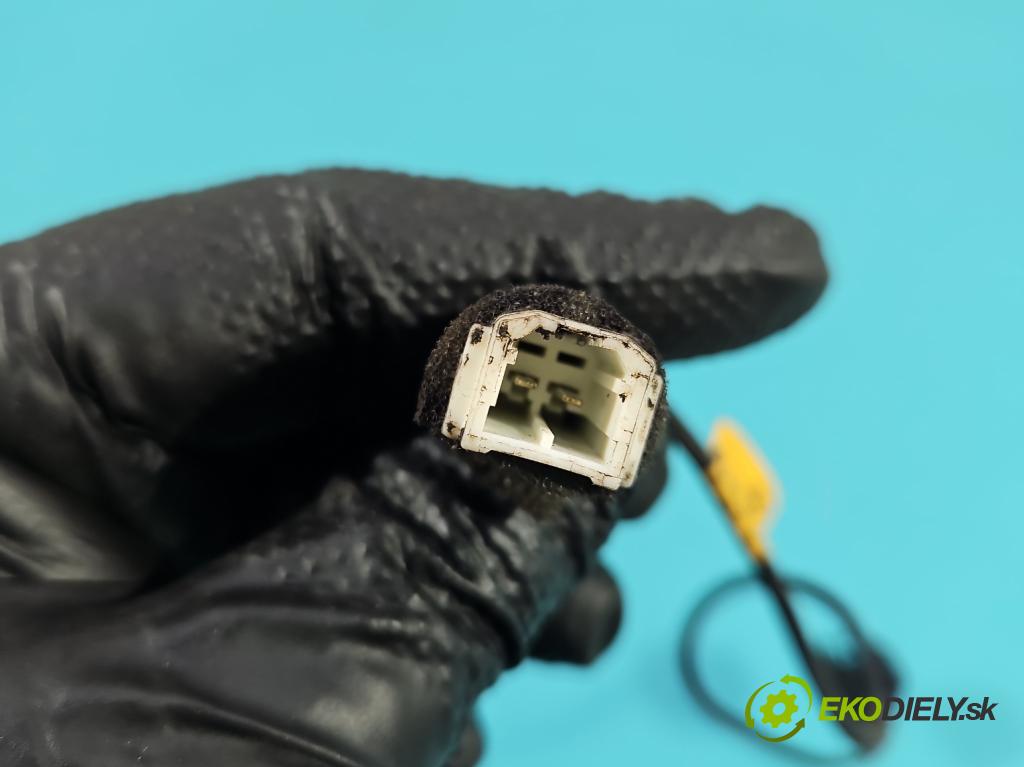 Ssangyong Rexton I 2001-2017 2.0 (671960) 155 HP automatic 114 kW 1998 cm3 5- Mikrofon: 89540-21000