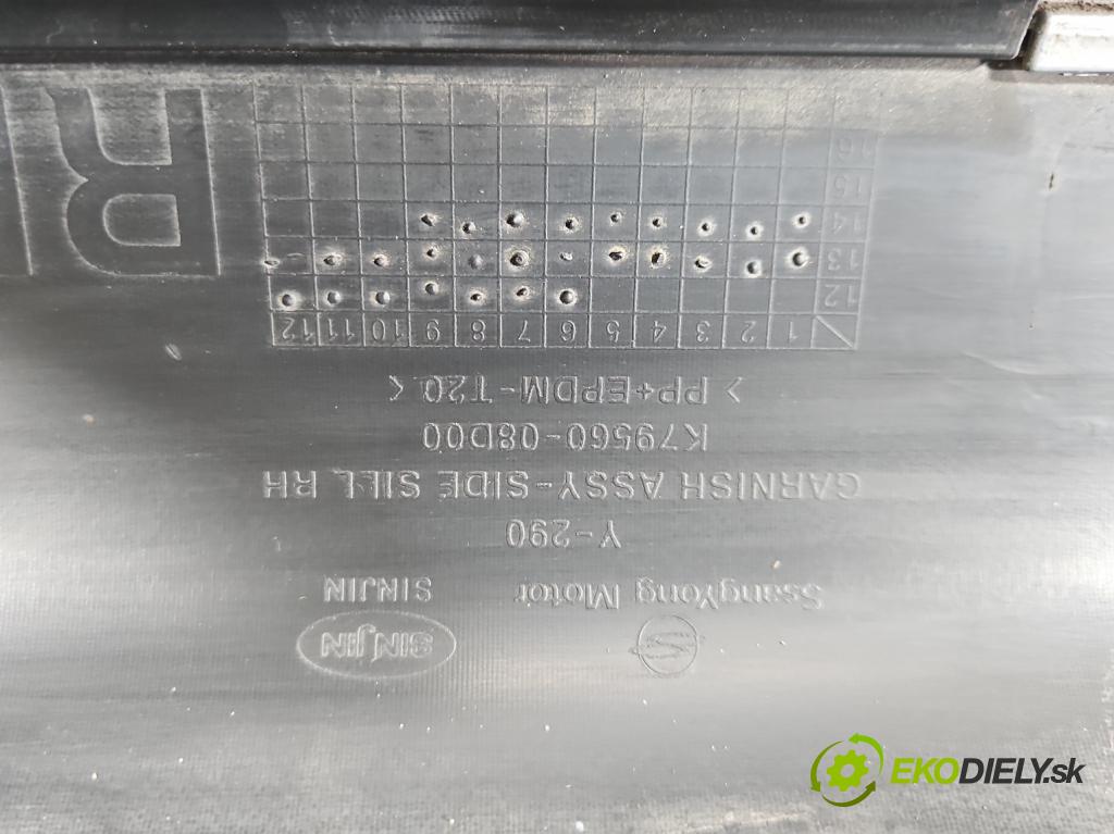 Ssangyong Rexton I 2001-2017 2.0 (671960) 155 hp automatic 114 kW 1998 cm3 5- lišta práh: pravé K79560-08D00 (Prahová lišta)